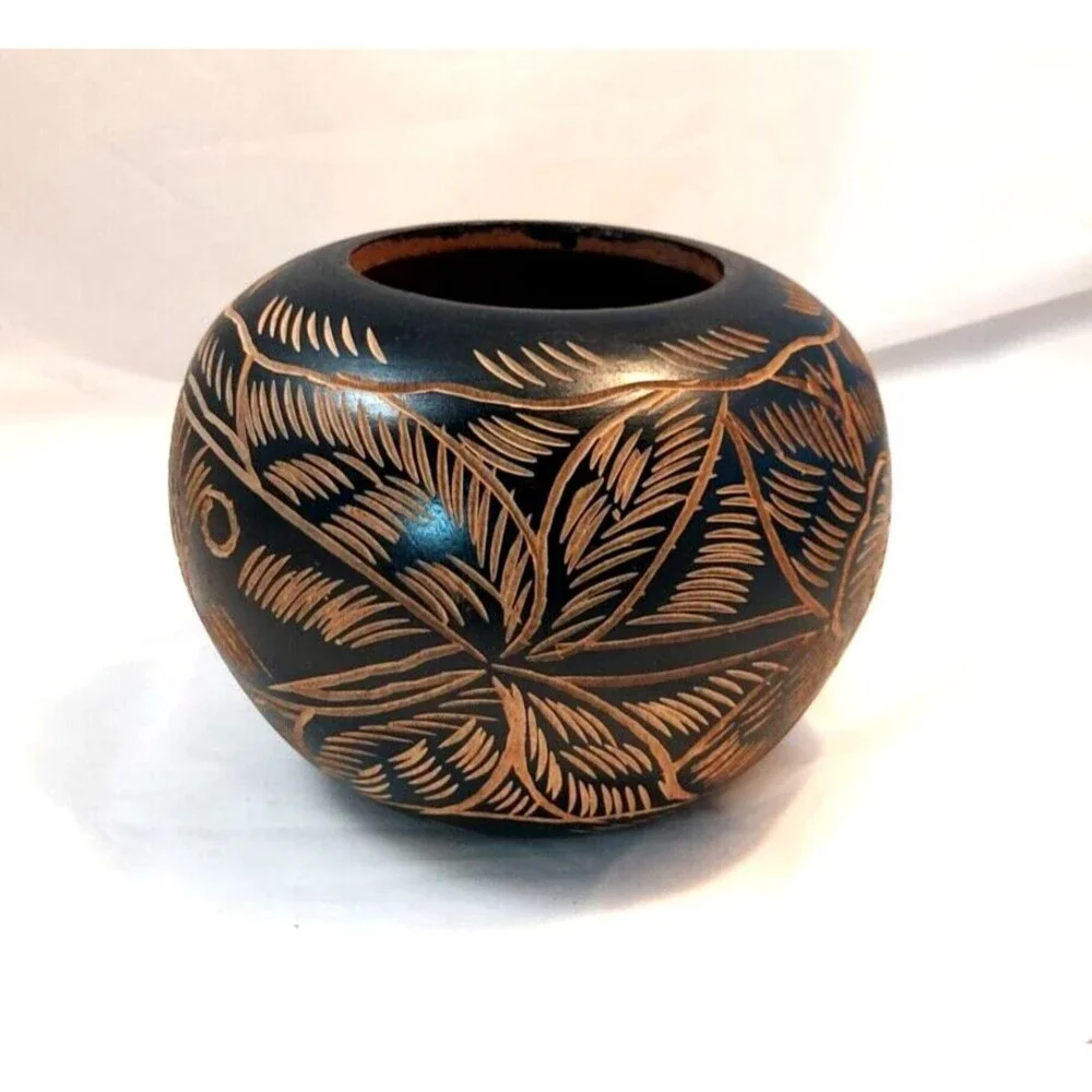Vintage Hand Carved & Painted Mexican Wood Bowl Folk Art 7”x5.5” - Picture 2 of 7